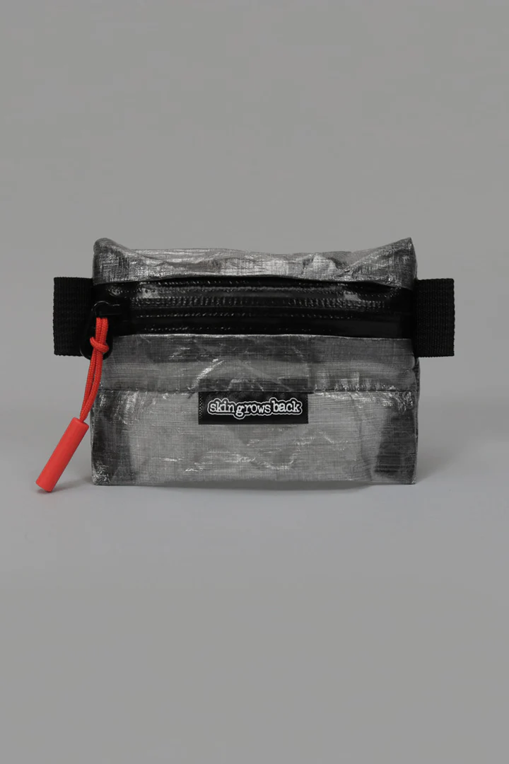 SKIN GROWS BACK DASH Small Pouch Dyneema